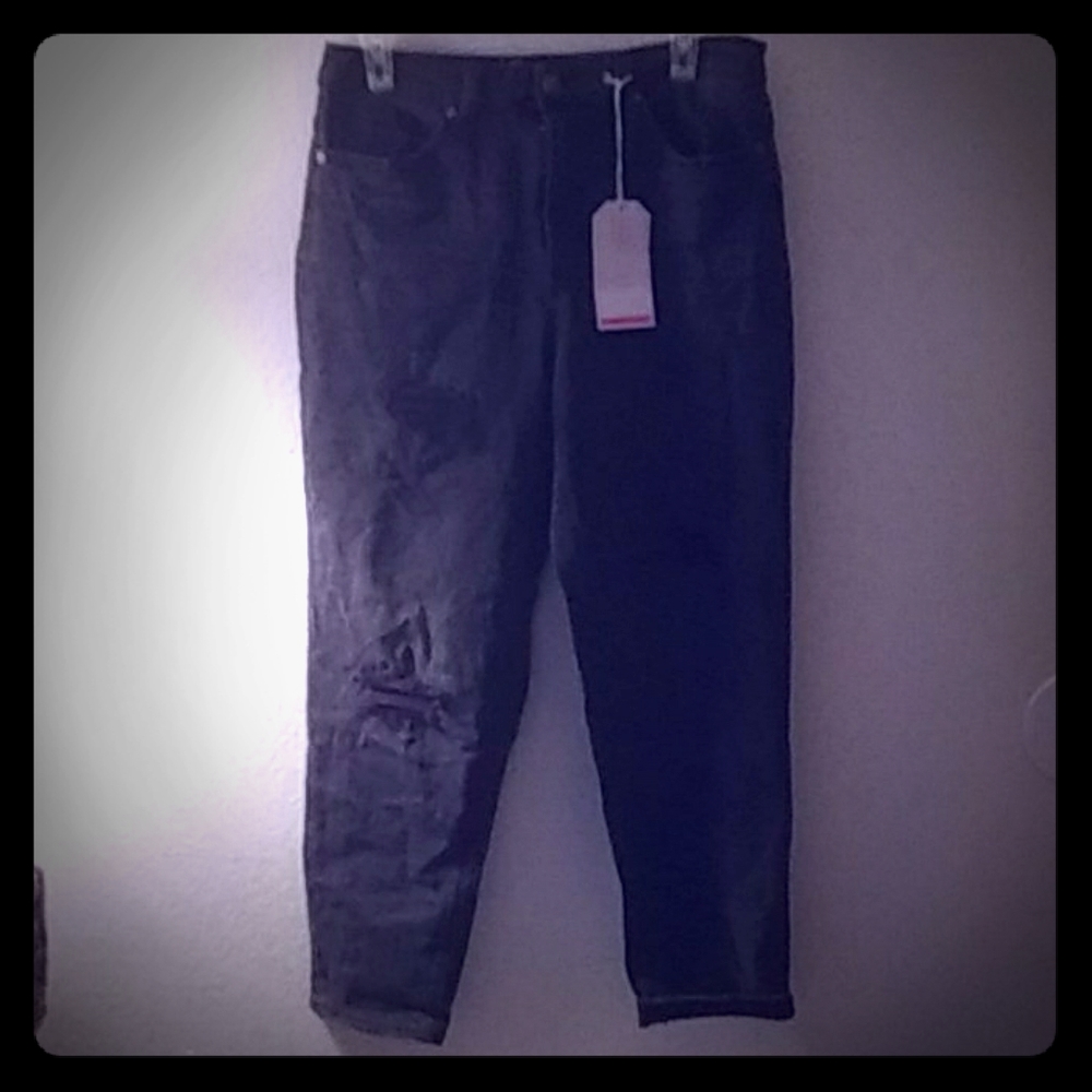 High Rise Mom Jeans